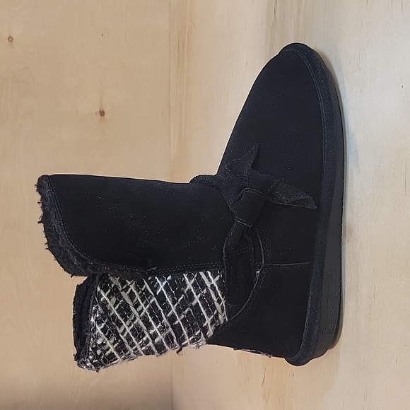 BearPaw Shoes - Bearpaw Geneva Black Suede Knit Winter Snow Boots